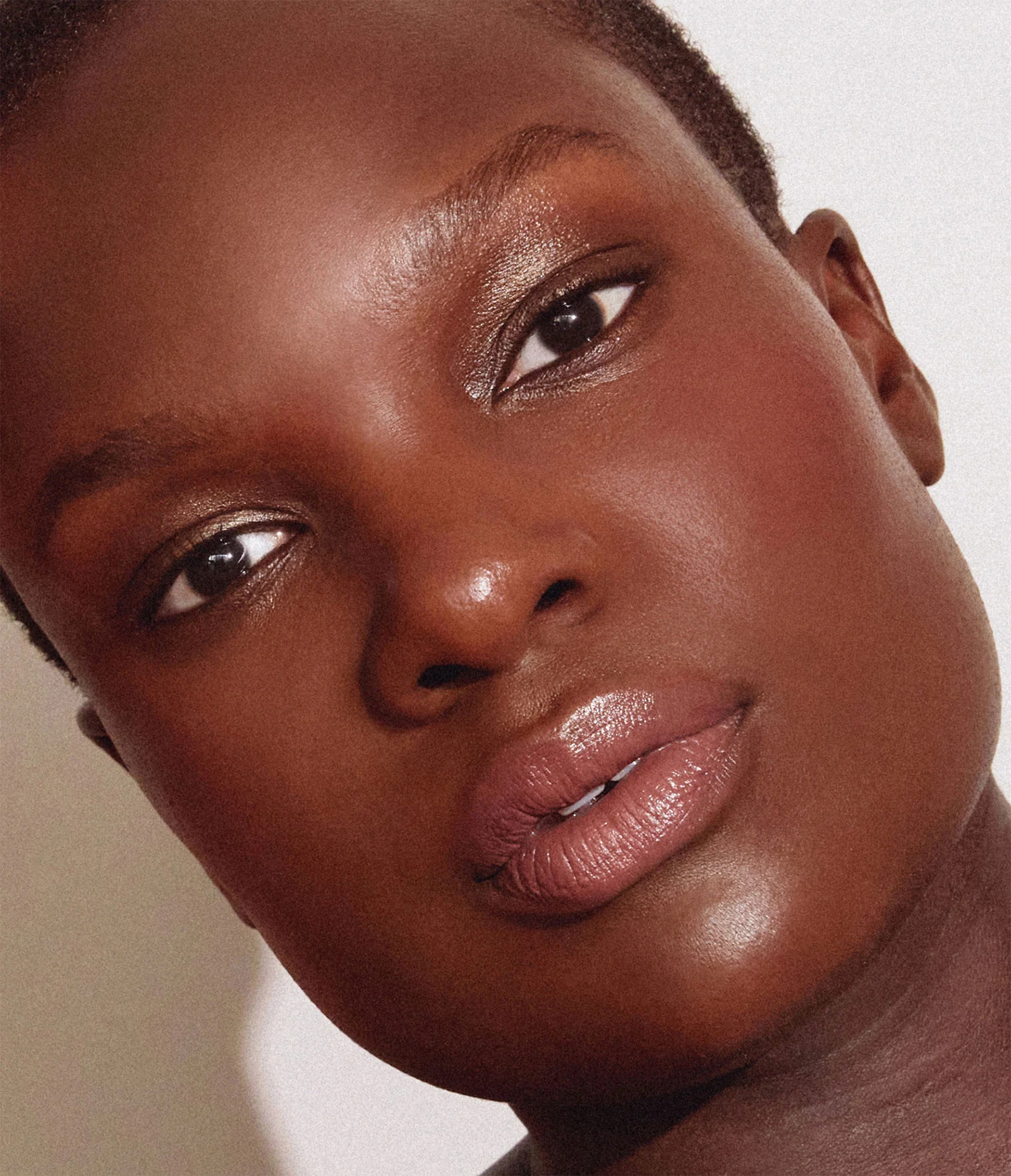 Concealer / Foundation 8.5 - Image 3