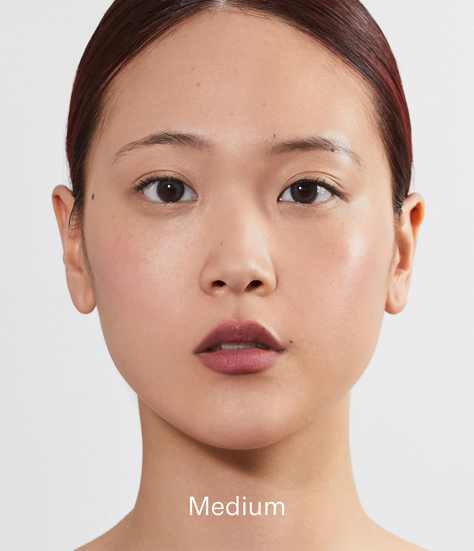 Smoothing Skin Tint / SPF20 - Image 4